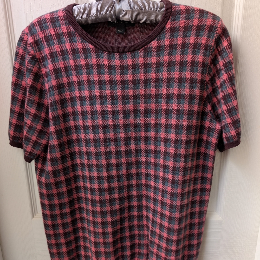 Ann Taylor Short Sleeve Plaid Sweater